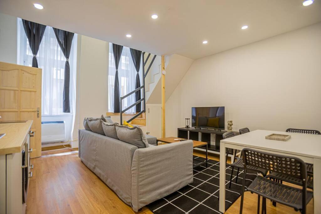 2 Bedroom Flat In The Dob Street, Venus Budapeste Exterior foto